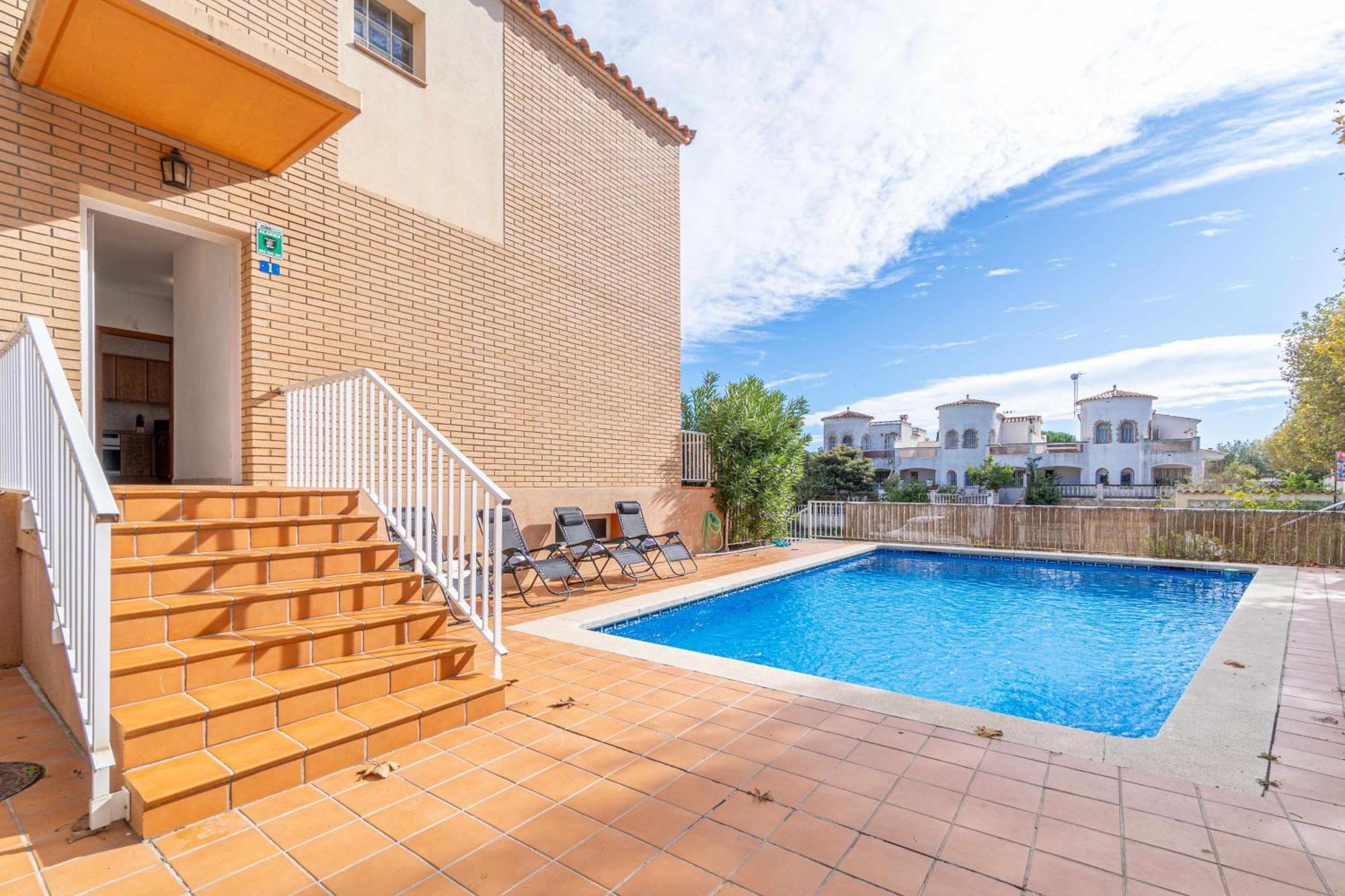 Jouvacations Villa Freser Empuriabrava Eksteriør billede